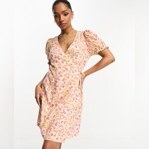 ASOS Monki Brans Yellow Pink Floral Puff Sleeve Wrap Dress Medium NWOT